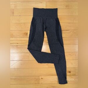 NVGTN Contour Seamless Leggings - XS